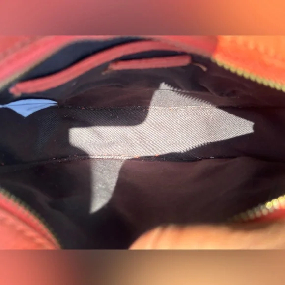 Madewell — Juno Circle Suede Crossbody Bag - Picture 6 of 6